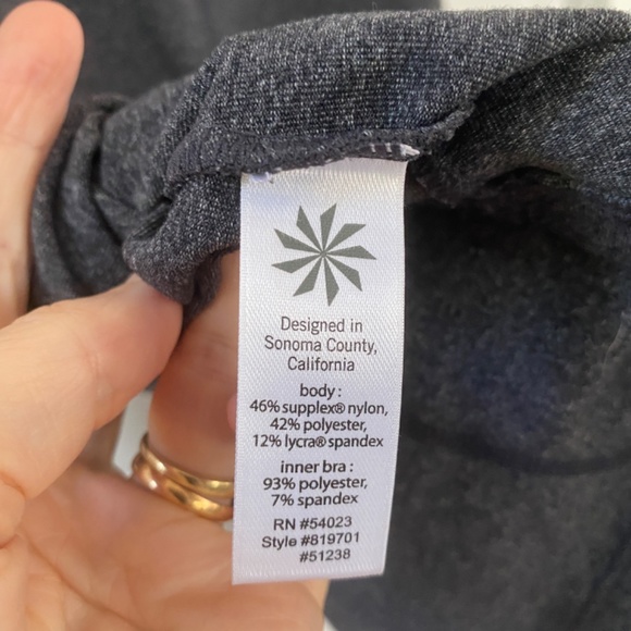 Athleta tank  bra support - Picture 3 of 5